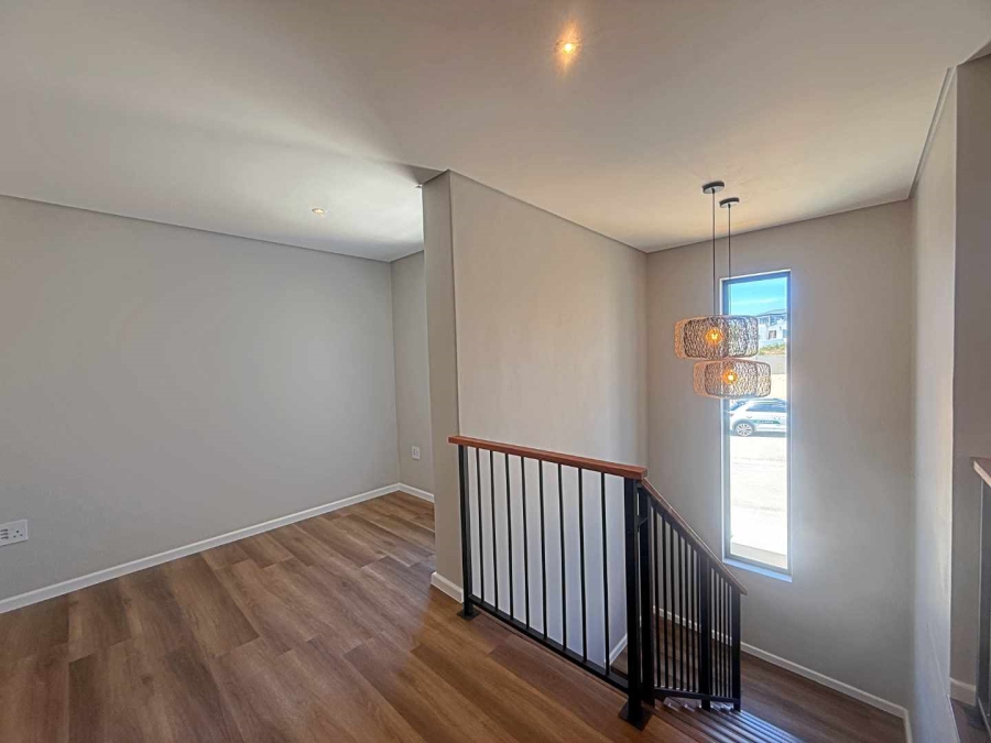 3 Bedroom Property for Sale in Country Club Western Cape